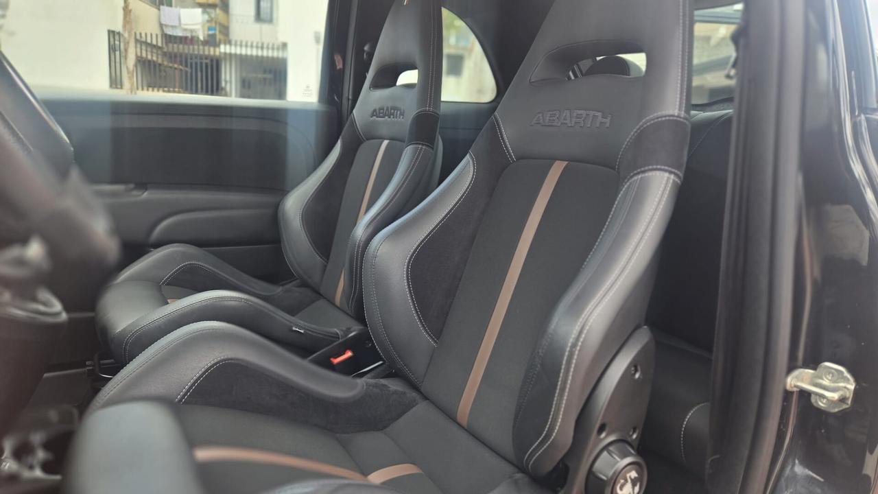 Abarth 695 1.4 t-jet 70th 180CV Anniversario Led Clima Pelle