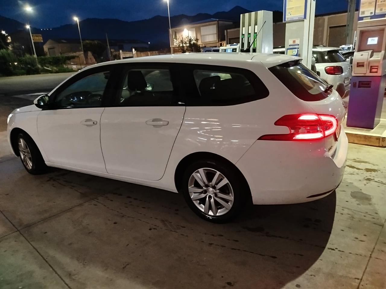 Peugeot 308 BlueHDi 130 S&S SW Active Pack