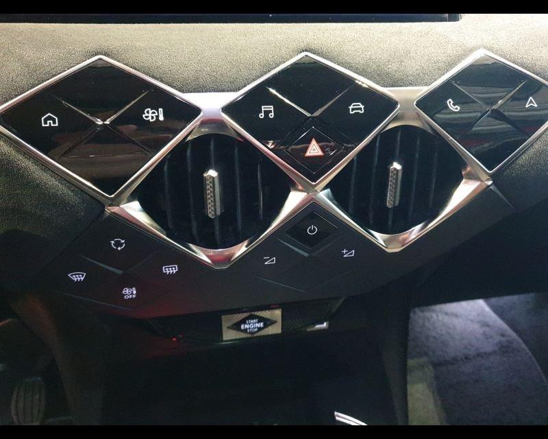 DS DS3 Crossback PureTech 100 Performance Line