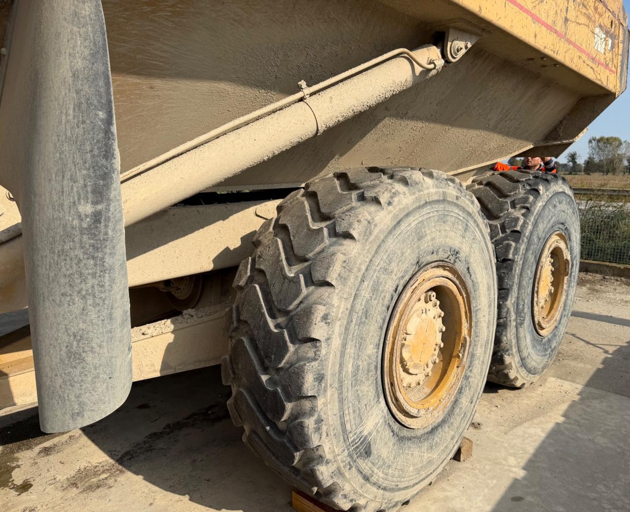 Dumper Cat 730 6x6