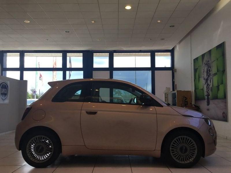FIAT 500 Hybrid Hybrid Icon MY26