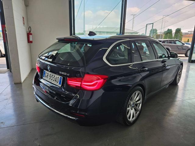 BMW 320 320d Touring xdrive Luxury auto TAGLIANDI CERTIFICATI