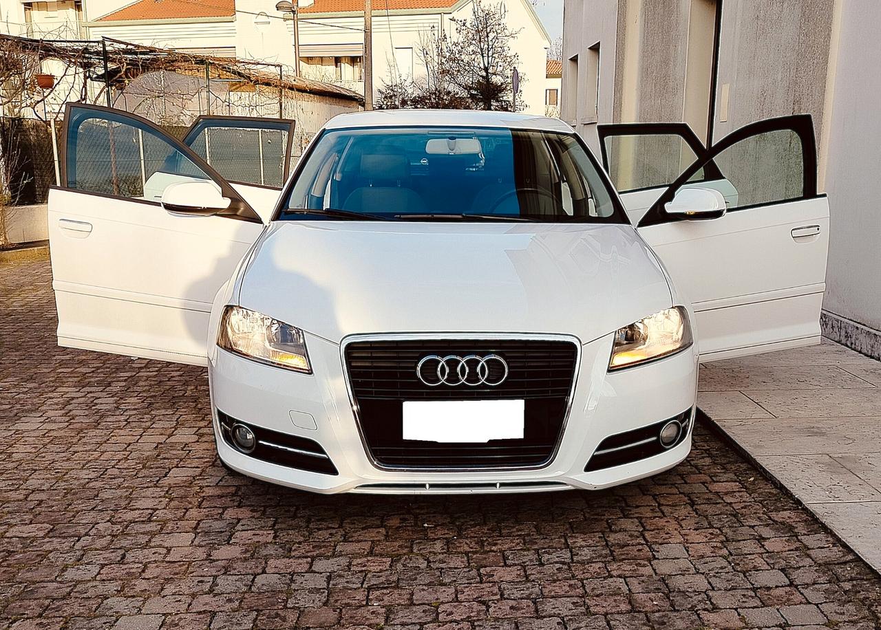Audi A3 1.6 TDI EDITION OK NEOPATENTATI
