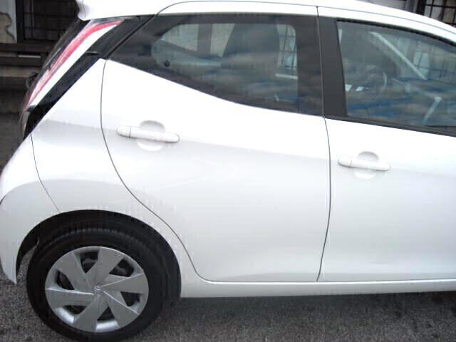Toyota Aygo 1.0 VVT-i 69 CV 5 porte x-cool TSS FINANZIABILE NEOPATENTATI