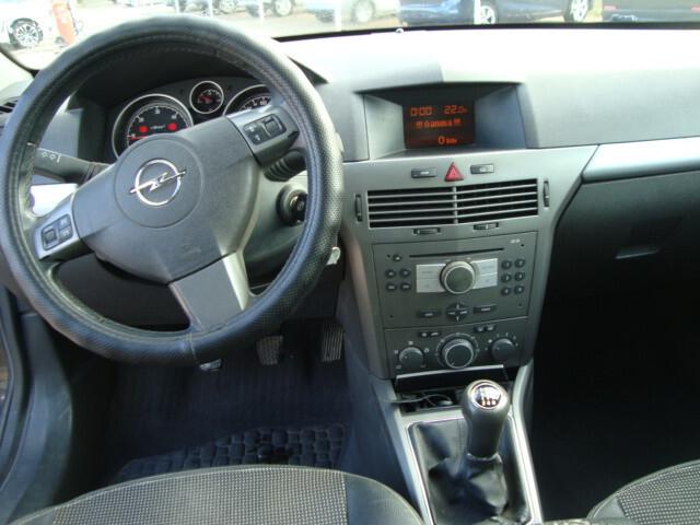 Opel Astra 1.7 CDTI 101CV 5 porte Cosmo