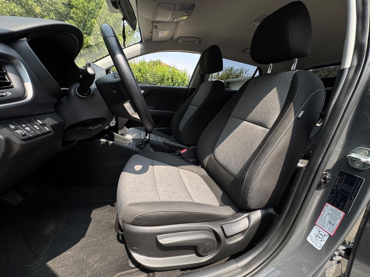 Kia Stonic 1.2 DPI Style - Solo 26.988 km!