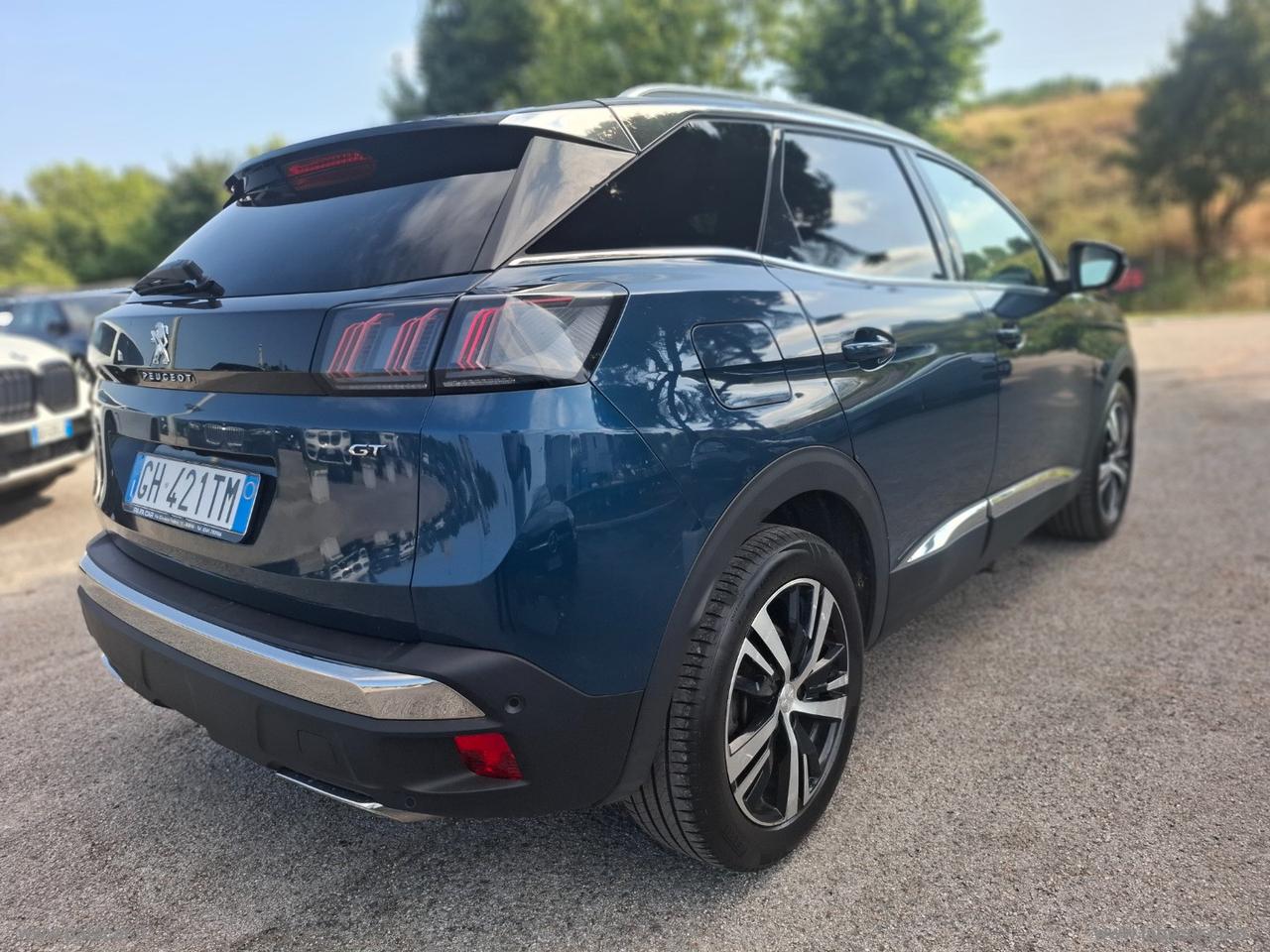 PEUGEOT 3008 BlueHDi 130 S&S EAT8 GT