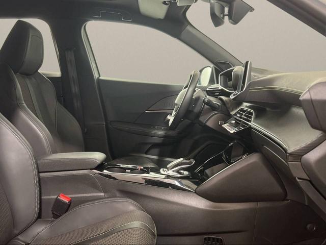 PEUGEOT 2008 motore elettrico 136 CV GT TETTO APRIBILE