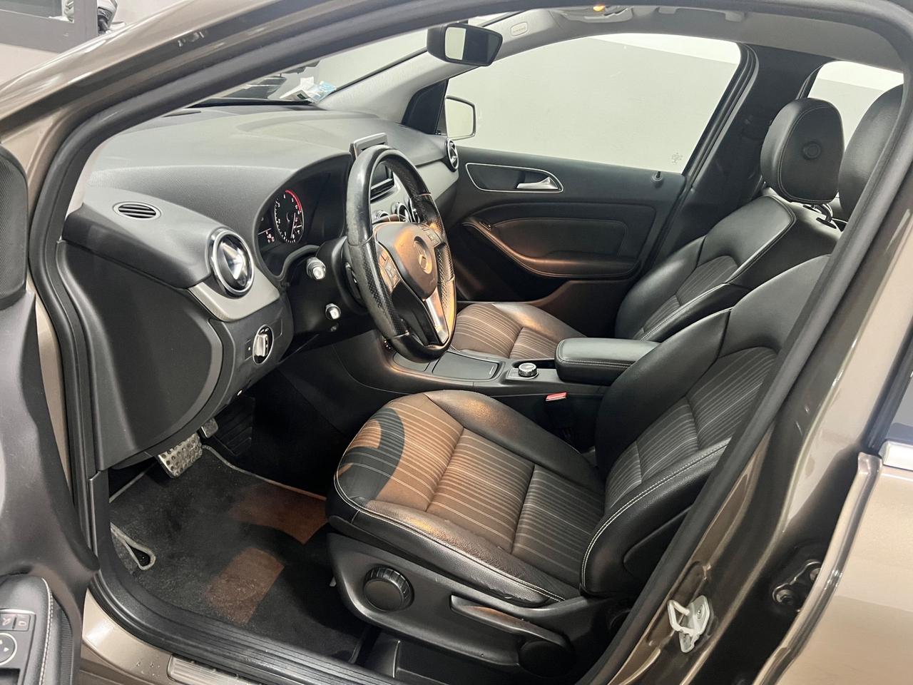 Mercedes-benz B 180 B 180 CDI Automatic Premium