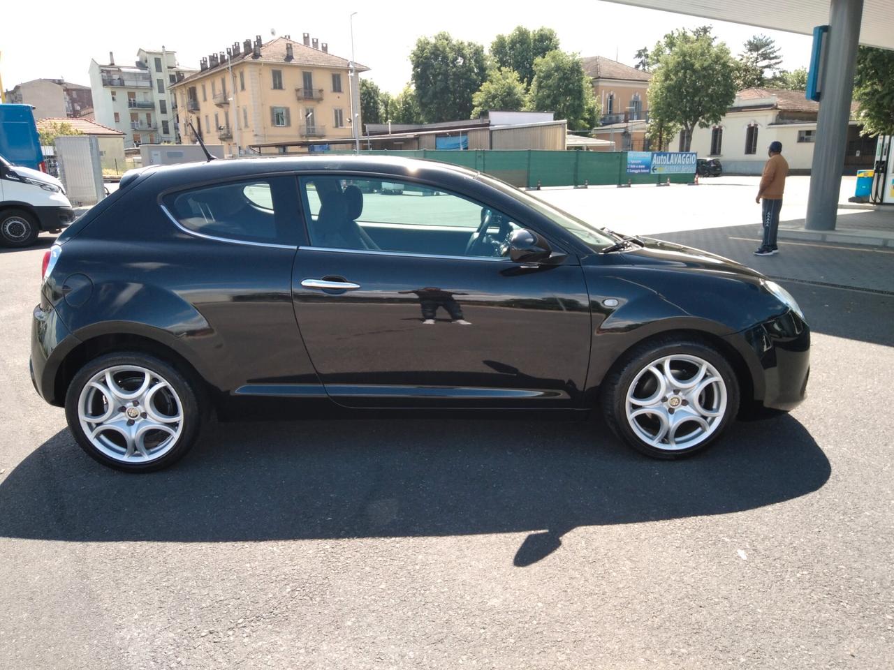 Alfa Romeo MiTo 1.3 JTDm-2 95 CV S&S Distinctive Sport Pack x neopatentati