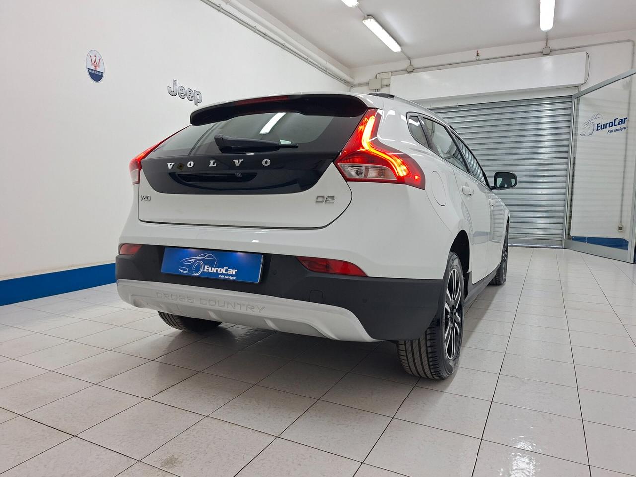 Volvo V40 Cross Country D2 Geartronic 120cv Business Plus