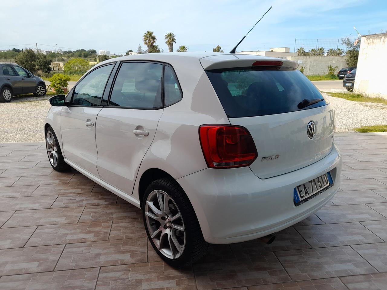 Volkswagen Polo 1.4 DSG 5 porte Highline