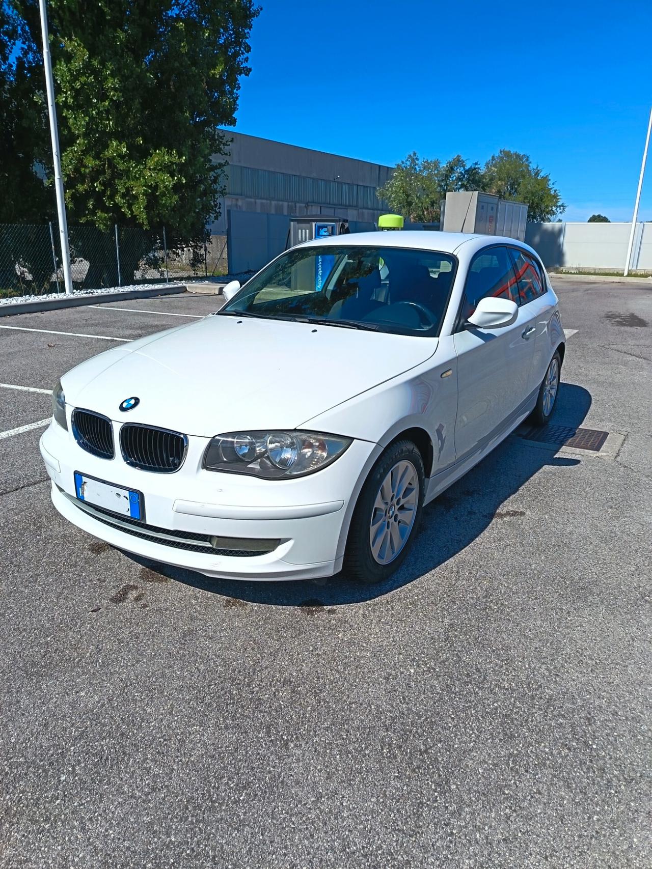 Bmw 118 118d 2.0 143CV cat 5 porte DPF
