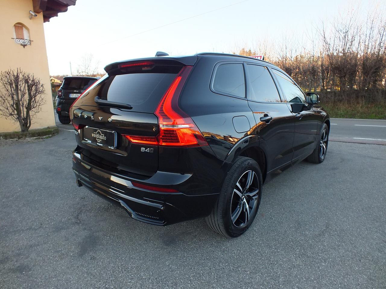 VOLVO XC60 B4 HYBRID DIESEL AWD AUT. AUTOCARRO N1 + IVA