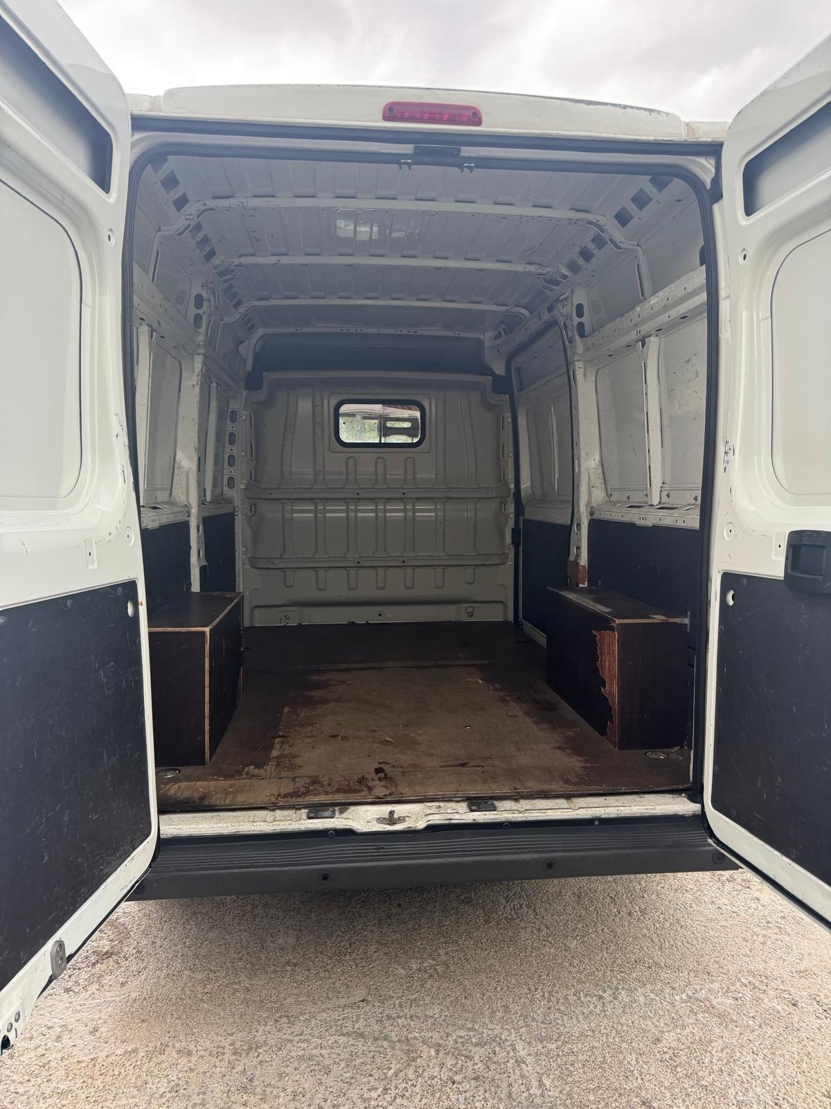 Peugeot Boxer Furgone 2.0 BlueHDi 130cv 96kw