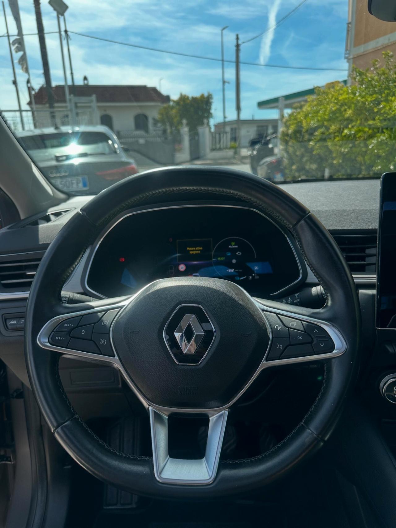 Renault Captur Plug-in Hybrid E-Tech 160 CV Initiale Paris