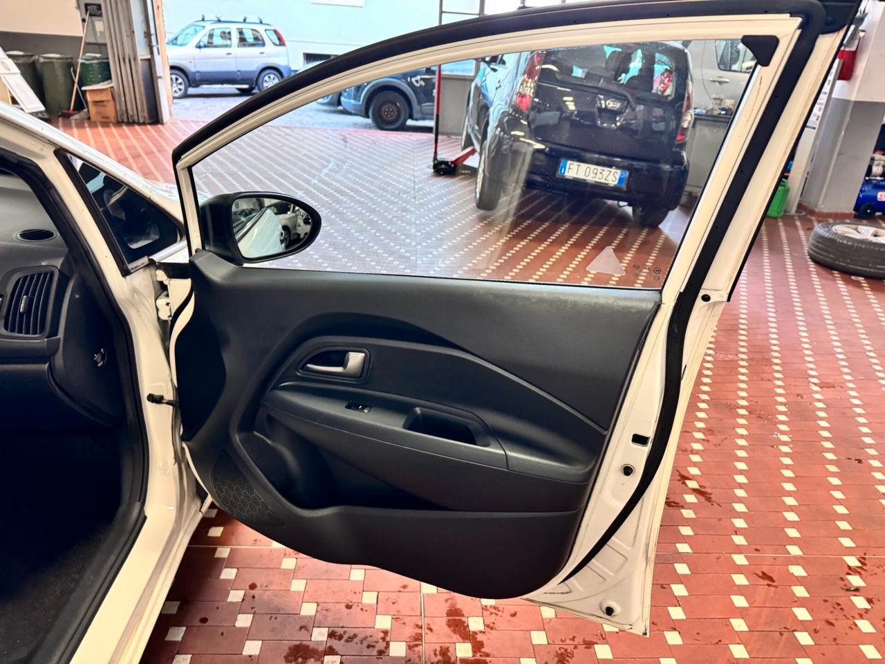 Kia Rio 1.2 CVVT 5p. EX - UNICO PROPRIETARIO