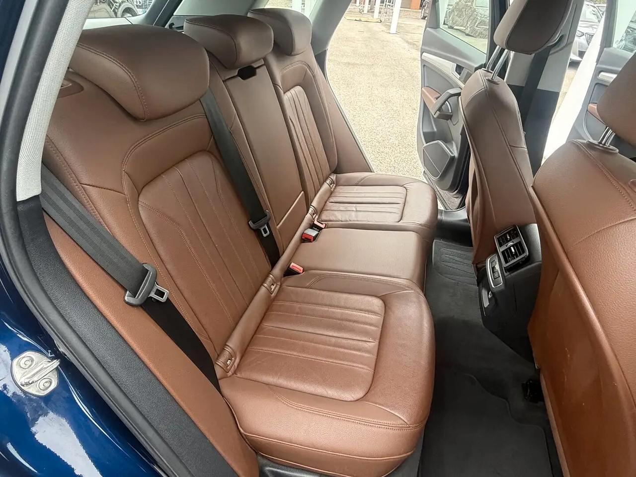 Audi Q5 40 TDI 204 CV quattro S tronic Business Sport