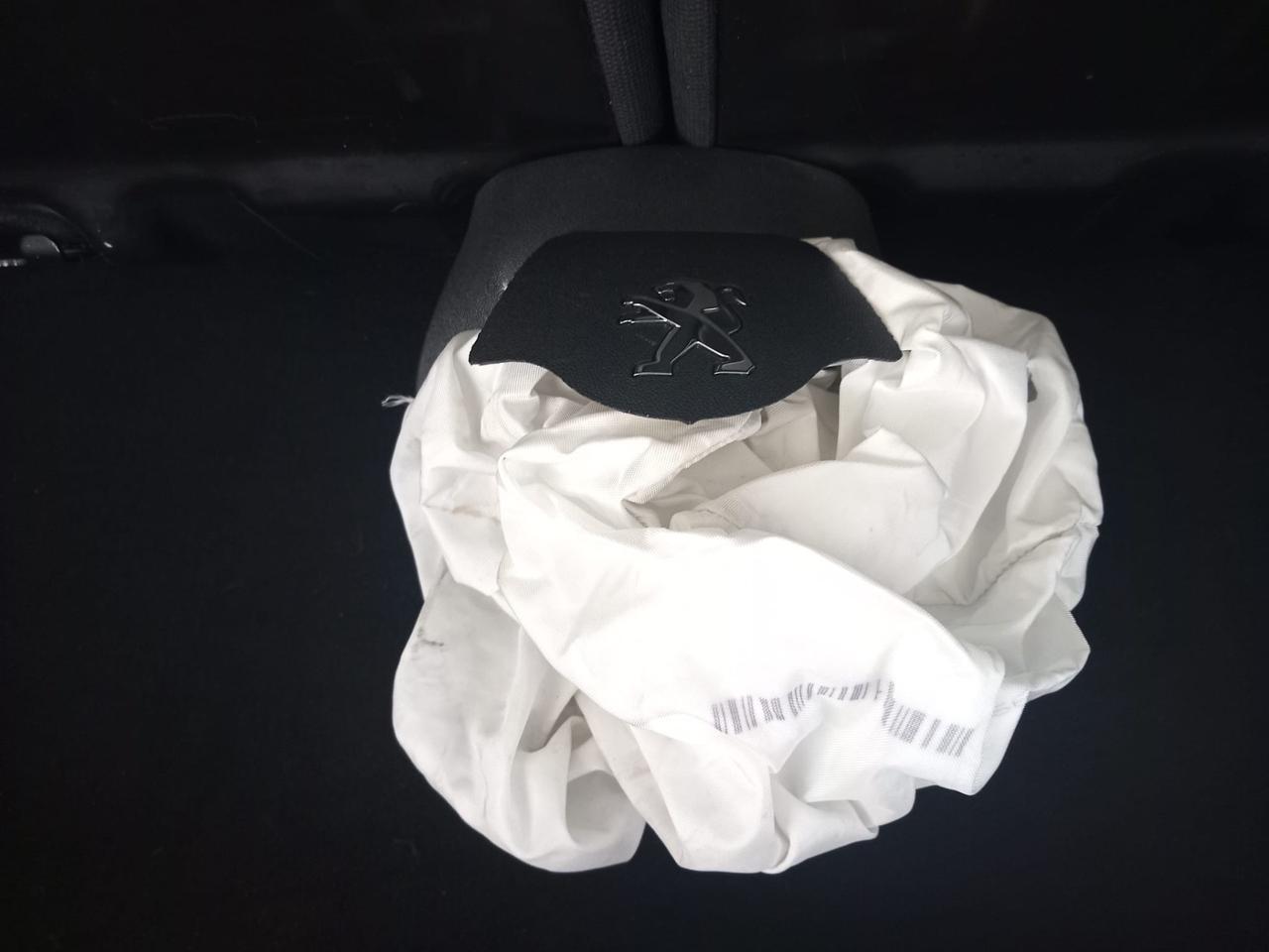 Peugeot 108 BENZ 1.0 C.V 68 PERFETT. MARCIANTE