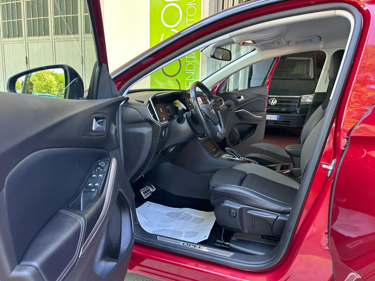 Opel Grandland 1.2 GSLine AT8 ACC GARANZIA 24 MESI