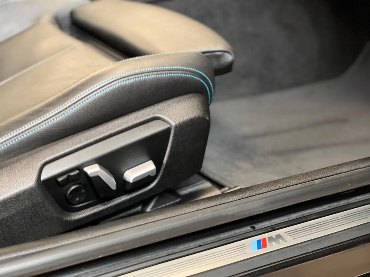 Bmw M2 Segnale stradale a LED Coupé DKG