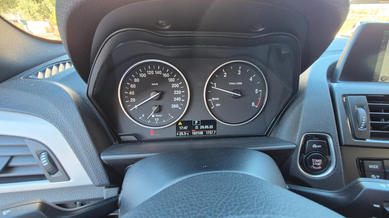Bmw 116 116d 5p. Urban