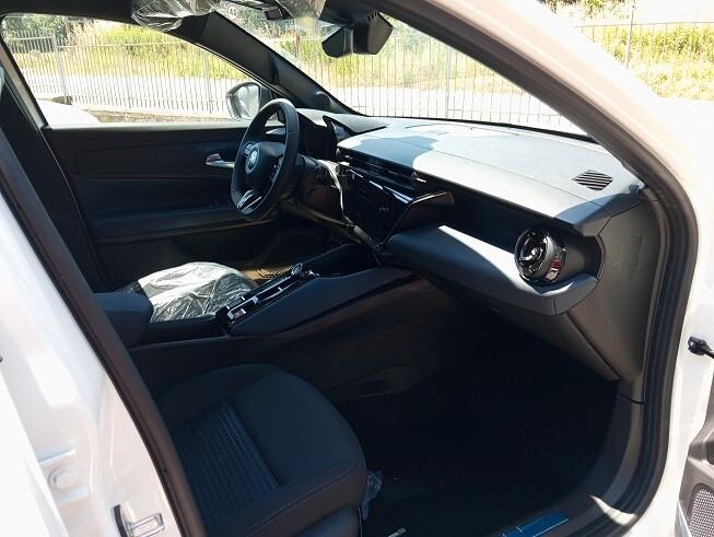 Alfa Romeo Junior 1.2 145 CV Hybrid eDCT6 Sprint