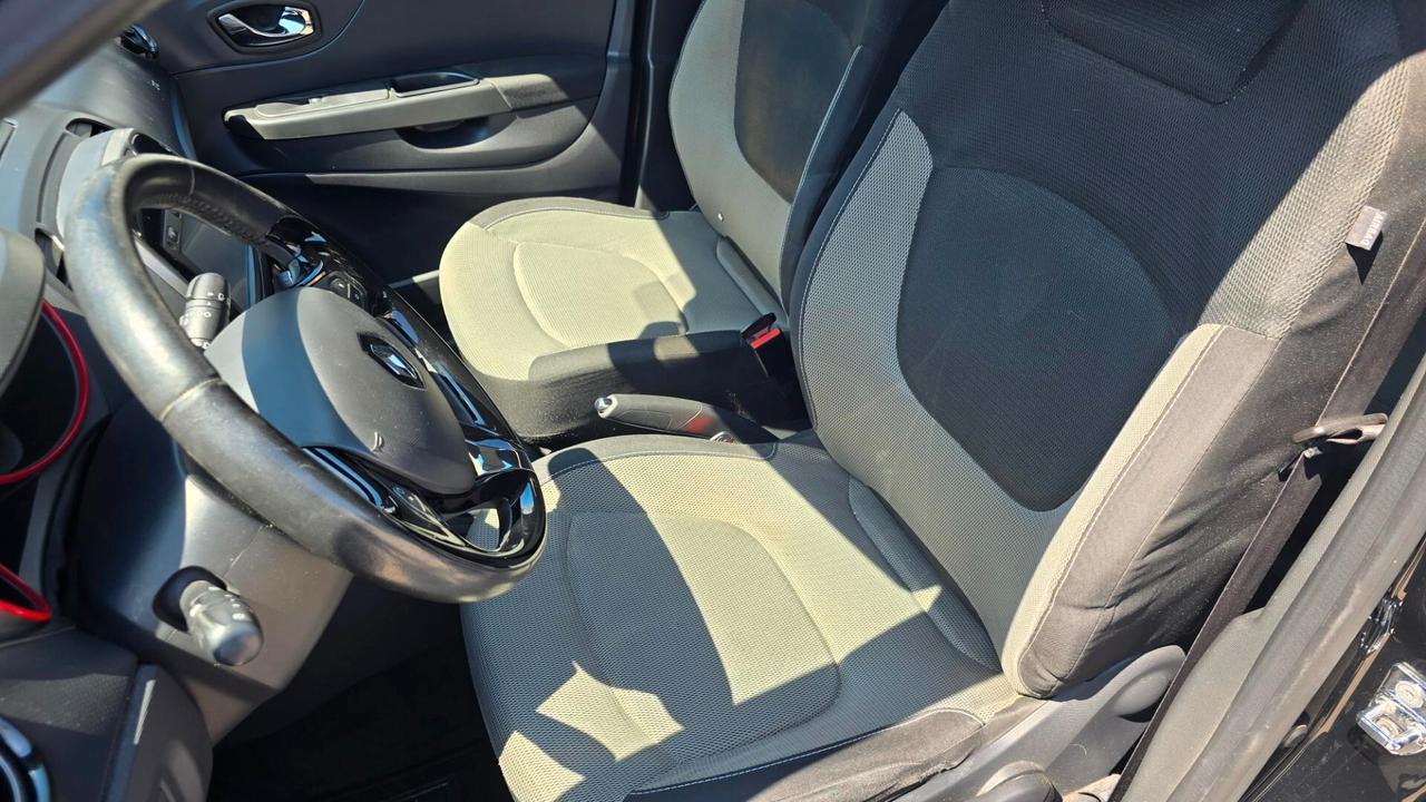 Renault Captur dCi 8V 90 CV Start&Stop Energy Iconic