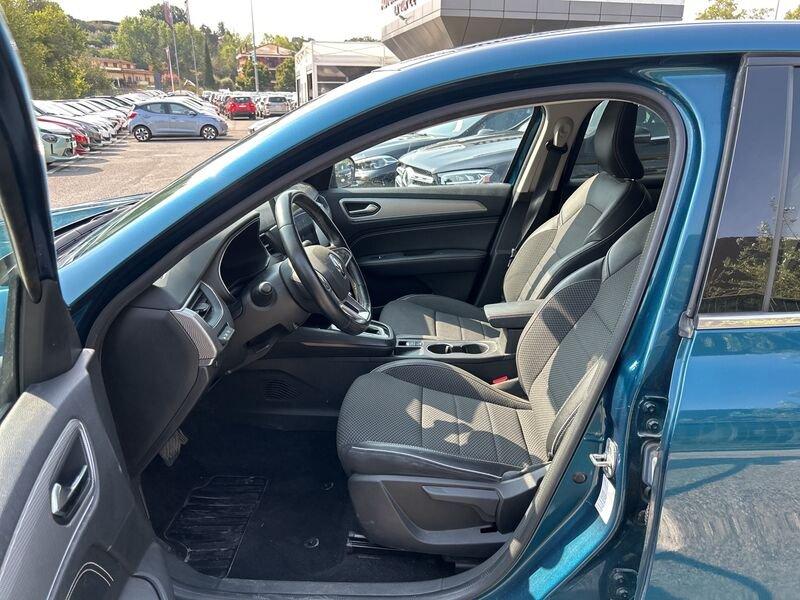 Renault Arkana 2021 1.6 E-Tech hybrid Intens 145cv