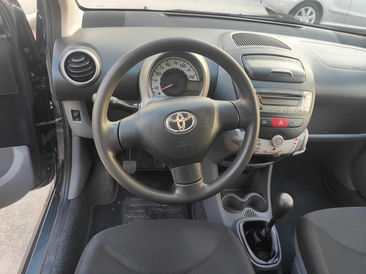 TOYOTA AYGO- PRoV TOSCANA -ECCELLENTI CONDIZIONi