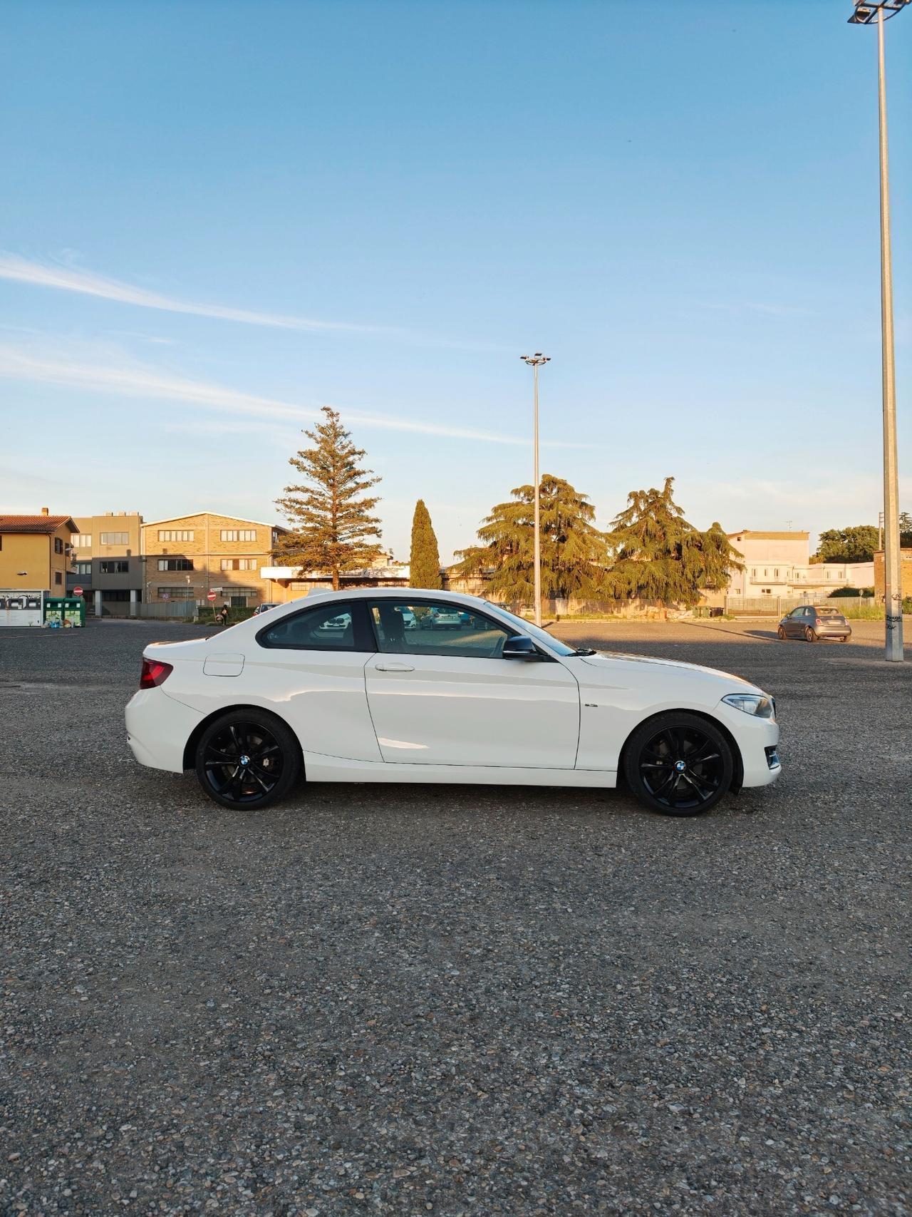 Bmw 220 220d Coupé Sport