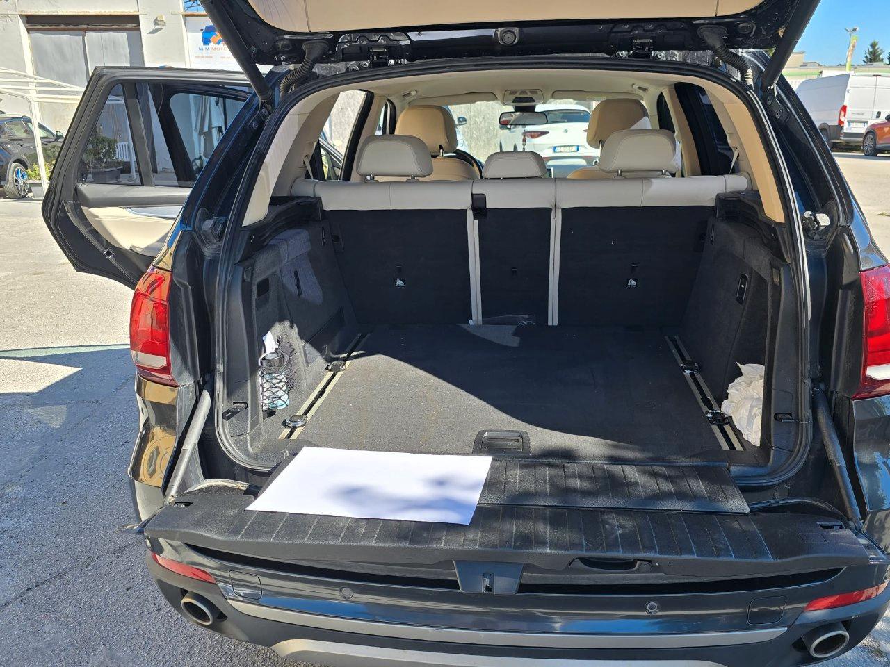 BMW X5 xdrive25d Luxury 231cv auto