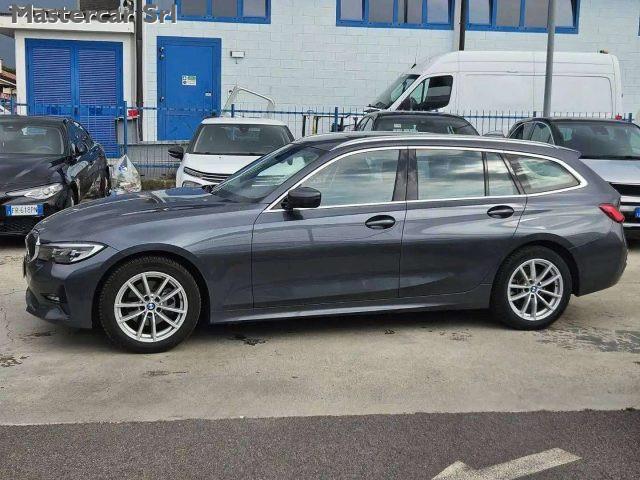 BMW 320 320d Touring xdrive Business Advant. auto - GE319C