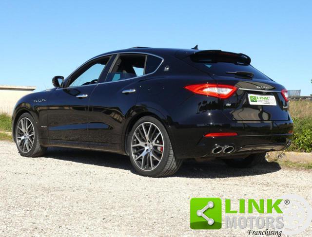 MASERATI Levante V6 Diesel 275 CV AWD Gransport