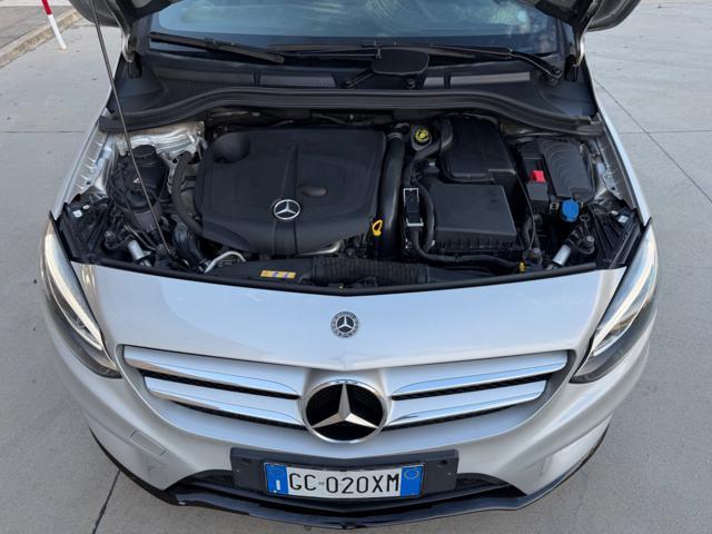 MERCEDES-BENZ B 200 D PREMIUM EDITION+PACK BLACK+F1+PELLE TOT+CARBONIO