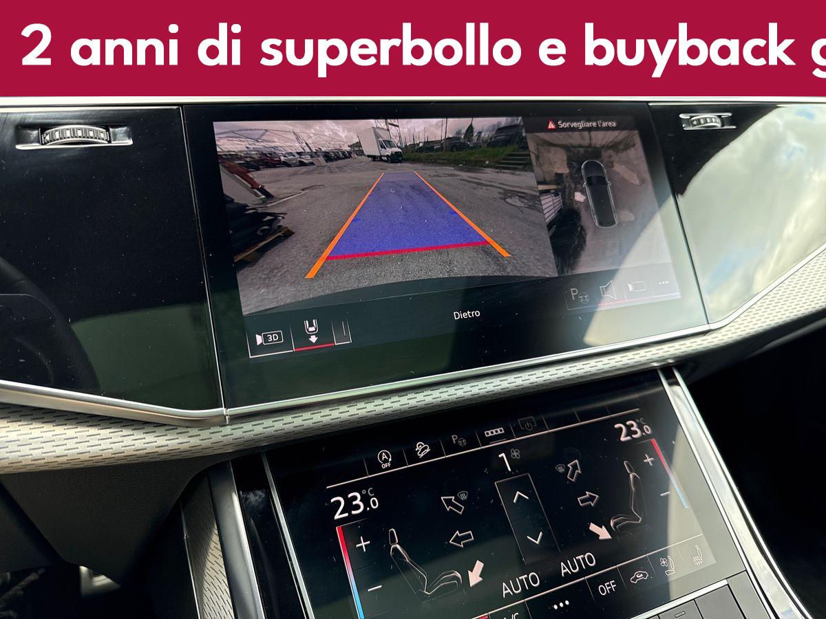 AUDI SQ8 4.0 tfsi quattro tiptronic