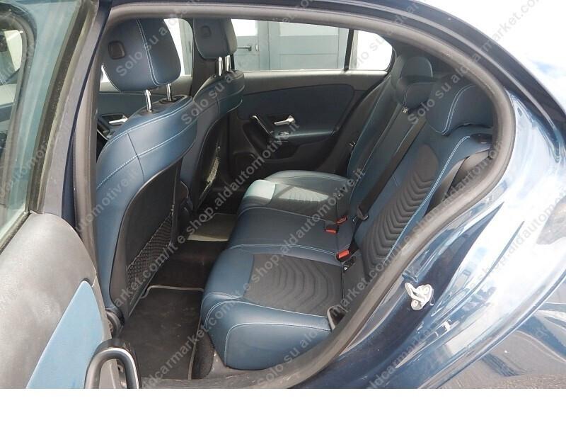 Mercedes-Benz A 180d Autom. *49.000 Km* da VETRINA