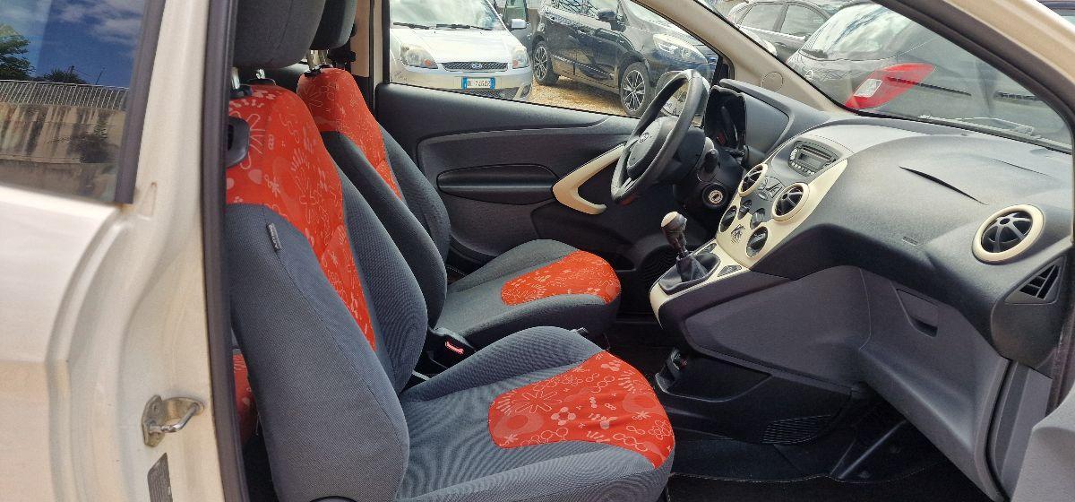 FORD Ka 1.2 8V 69CV Titanium Plus