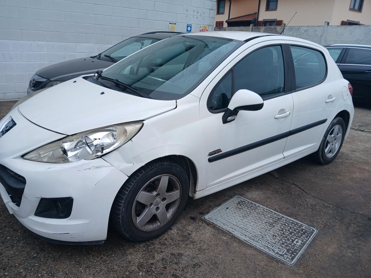 Peugeot 207 1.4 5p. GPL Per Neopatentati