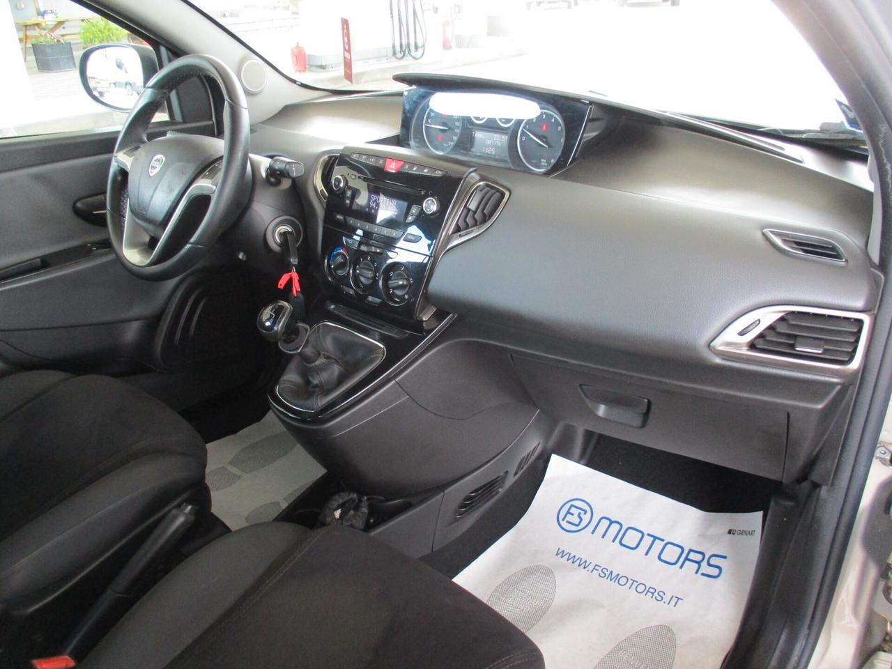 LANCIA YPSILON 1.2 GOLD