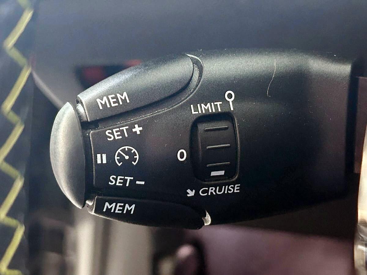 Peugeot 208 1.2 PureTech 100 Stop&Start 5 porte GT