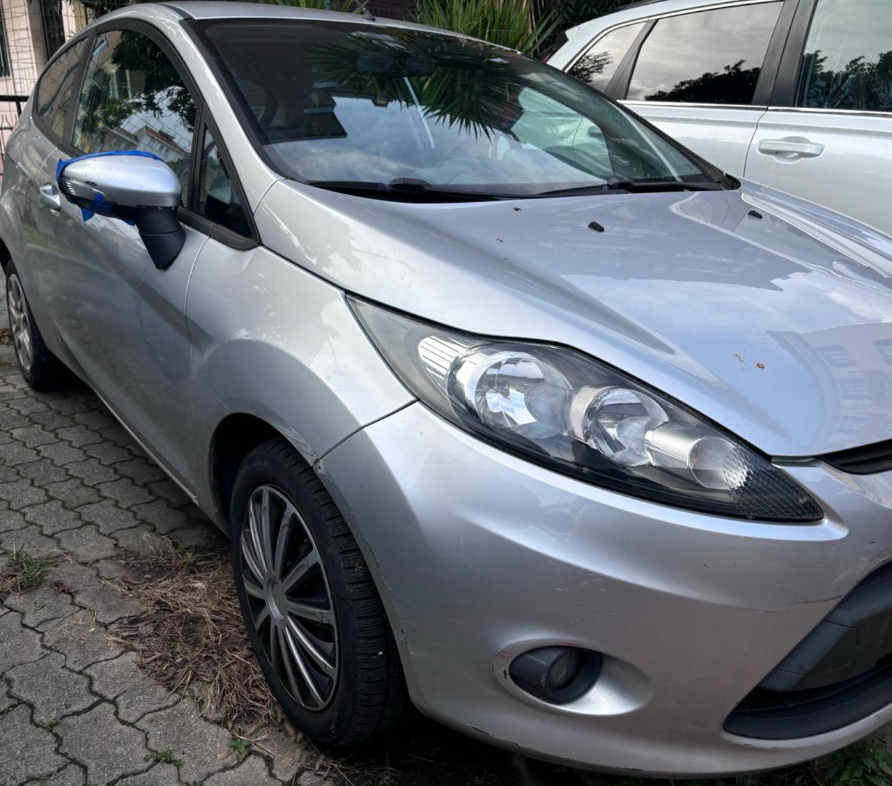 Ford Fiesta 1.2 82CV 3 porte Titanium 85000 km