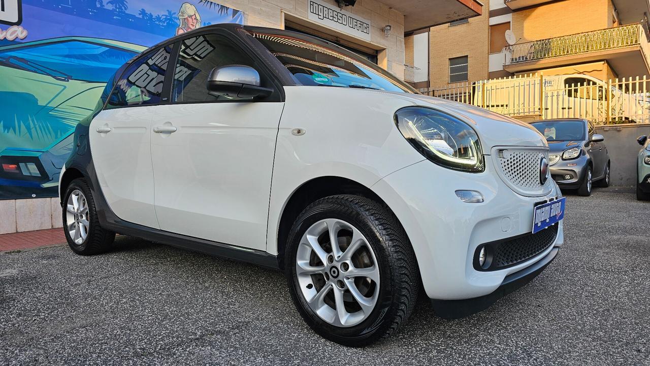 Smart ForFour 90 0.9 Turbo twinamic Passion UNIPRO NAV ANDROID TAGL UFF LED