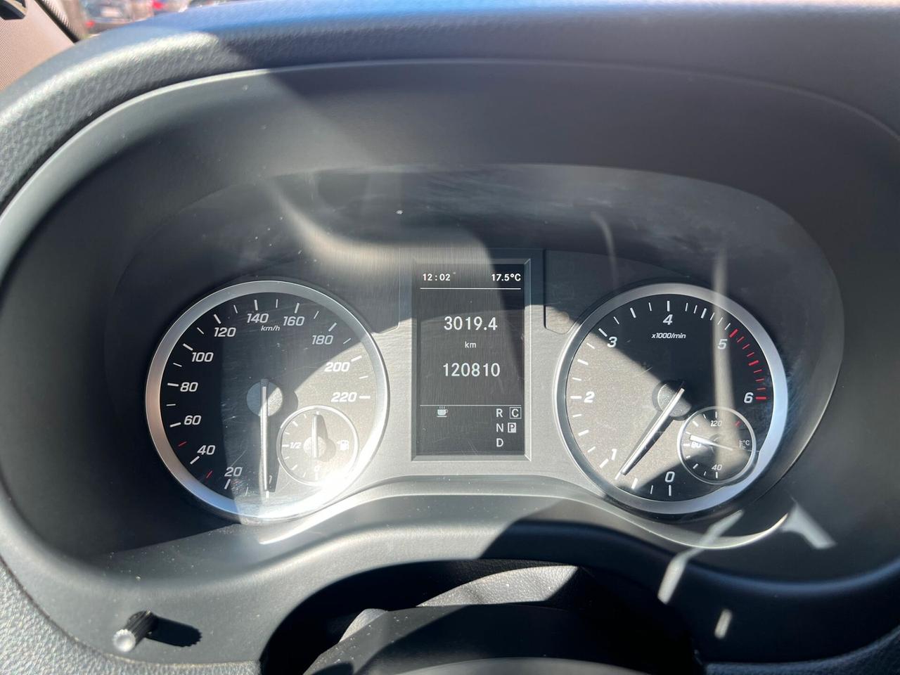 Mercedes VITO 2.0 114 CDI Tourer Long AUT. 9 POSTI