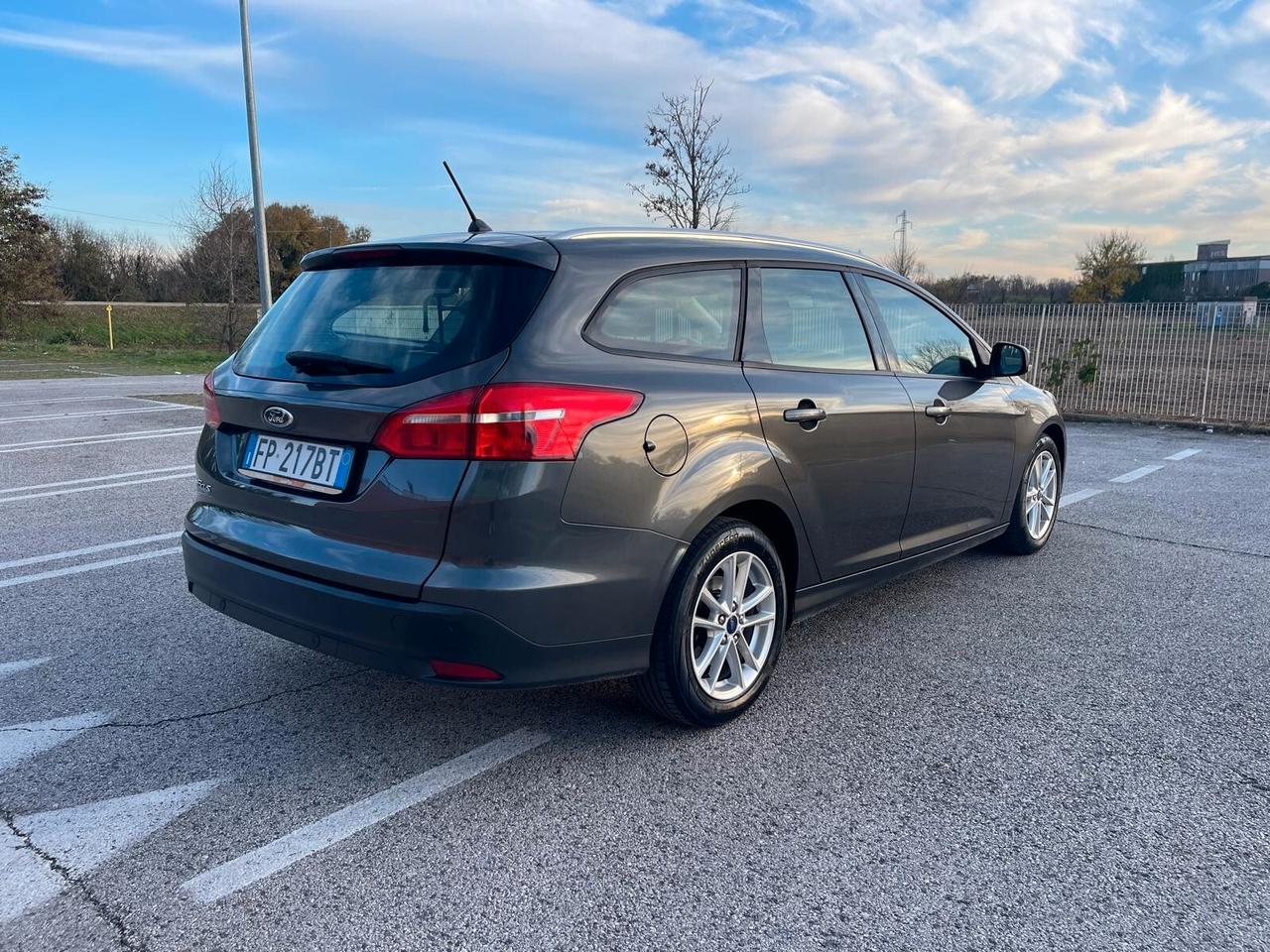 Ford Focus 1.5 TDCi 120 CV SW Business N1