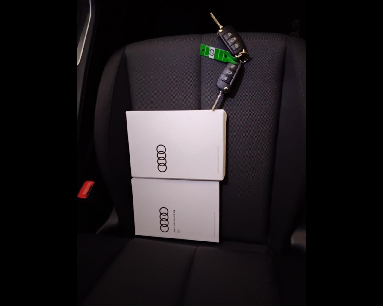 AUDI Q3 I 2019 Sportback - Q3 Sportback 35 2.0 tdi Business Plus