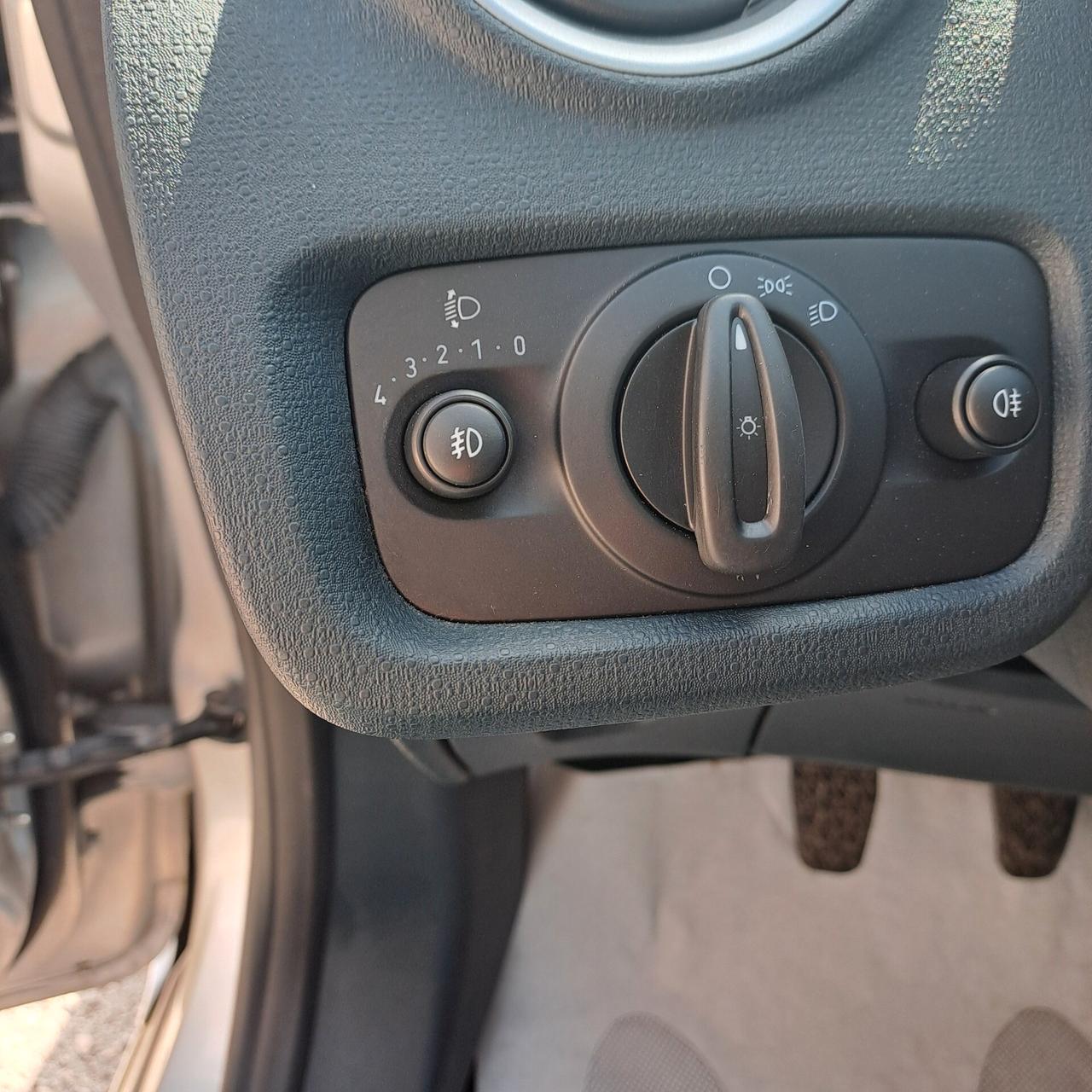 Ford Fiesta 1.2 Bz 60cv Titanium