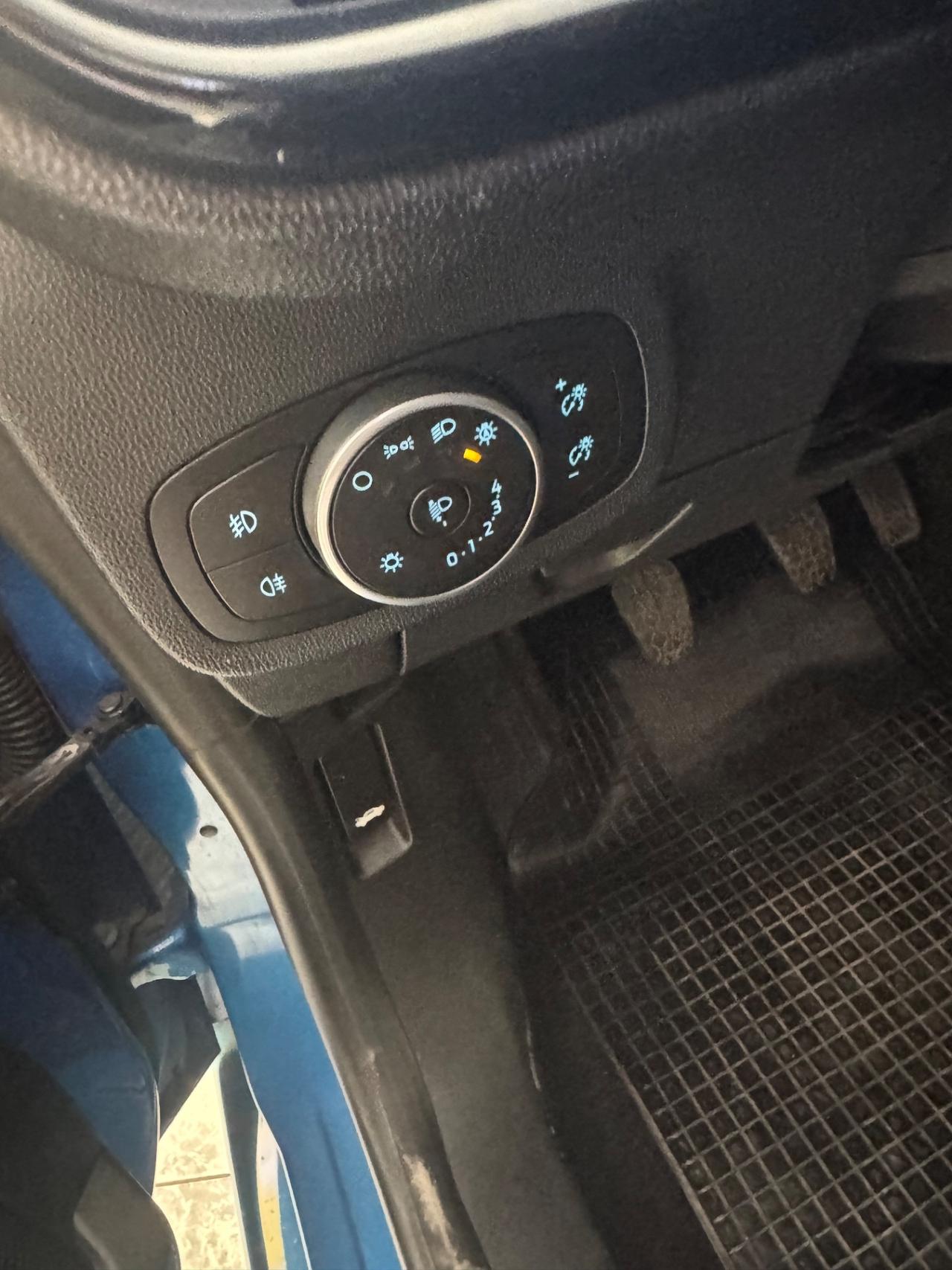 Ford Fiesta 1.0 Ecoboost 95 CV 5 porte Business
