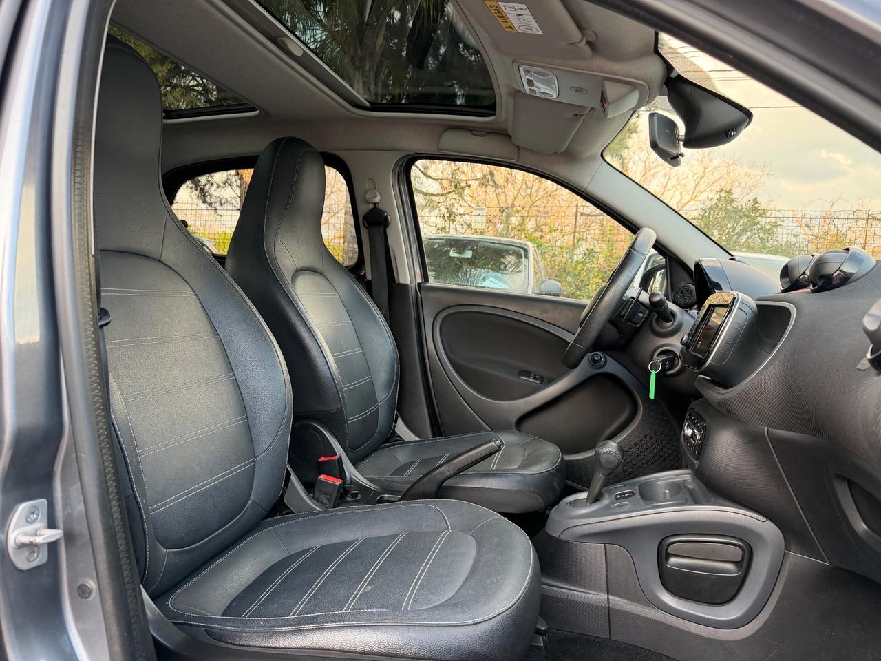 Smart ForFour 90 0.9 Turbo twinamic Prime LED TETTO