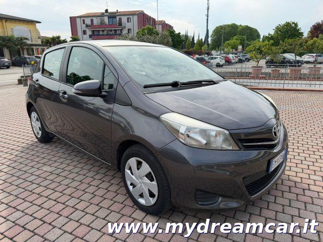 TOYOTA Yaris 1.0 5 porte Active